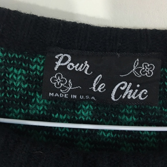 COMFY GREEN & BLACK SWEATER!! - Picture 6 of 6